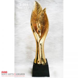 T-301-11.5″ Leaf Polyresin Trophy